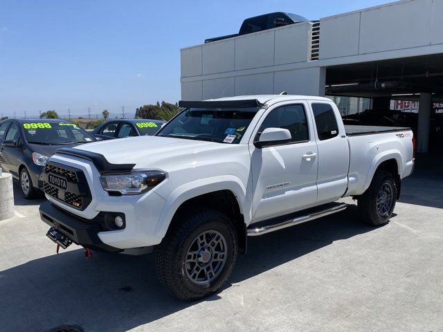 2018 Toyota Tacoma SR5