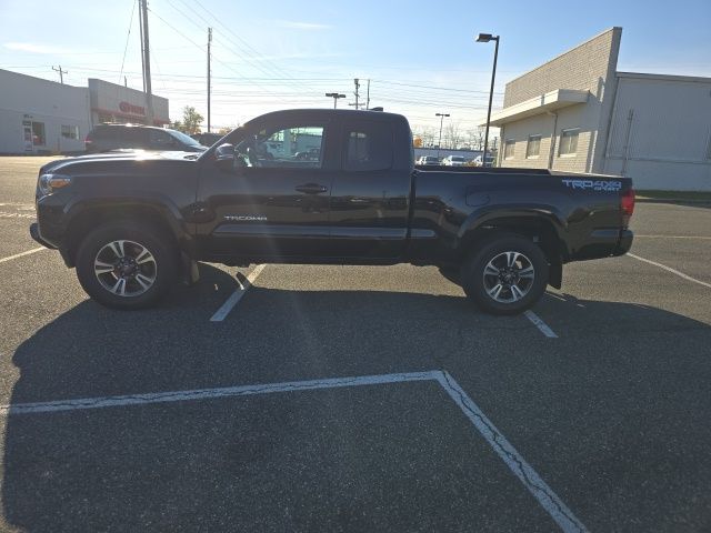 2018 Toyota Tacoma TRD Sport