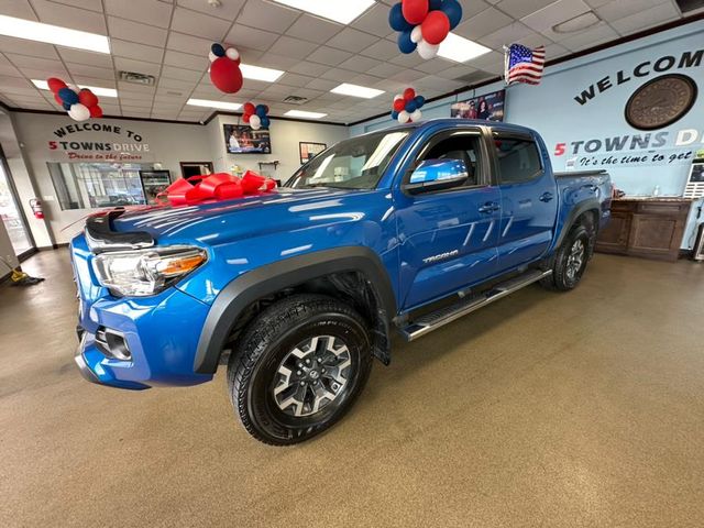 2018 Toyota Tacoma TRD Sport