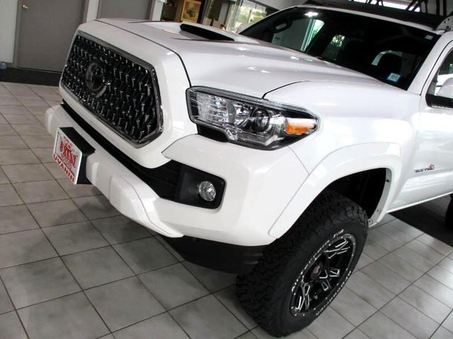 2018 Toyota Tacoma TRD Sport