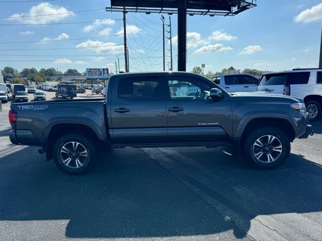 2018 Toyota Tacoma TRD Sport