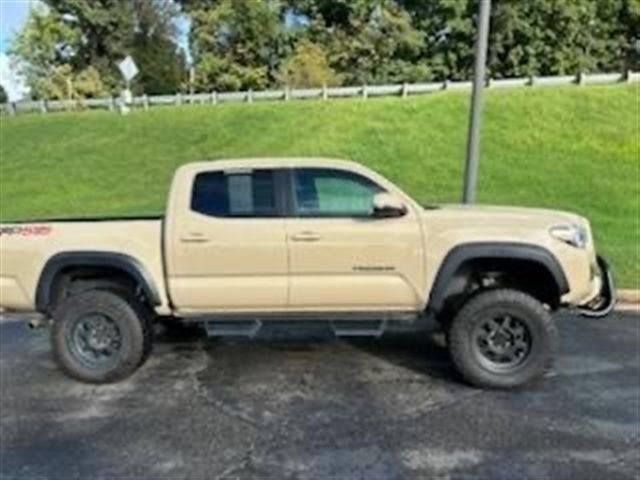 2018 Toyota Tacoma 