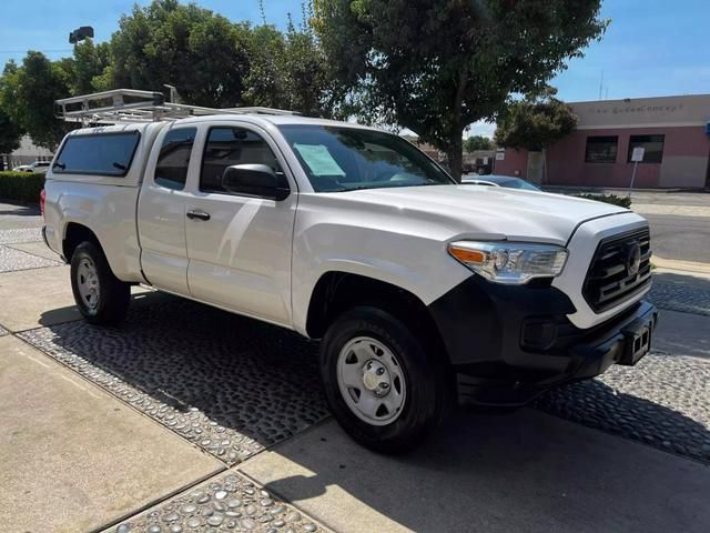 2018 Toyota Tacoma SR