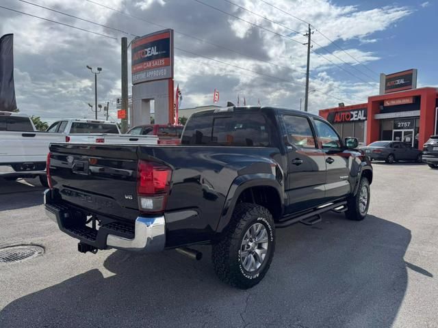 2018 Toyota Tacoma SR5