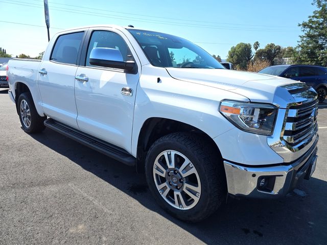 2018 Toyota Tundra SR5