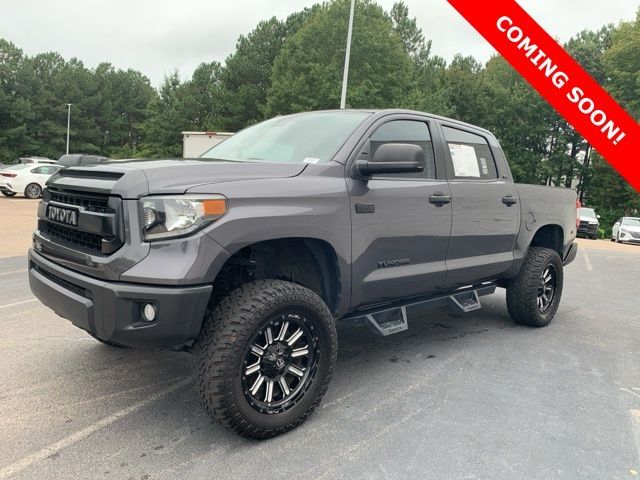 2018 Toyota Tundra SR5