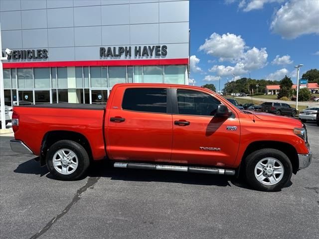 2018 Toyota Tundra SR5