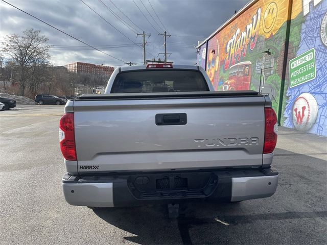 2018 Toyota Tundra SR5