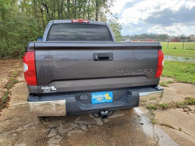 2018 Toyota Tundra SR5