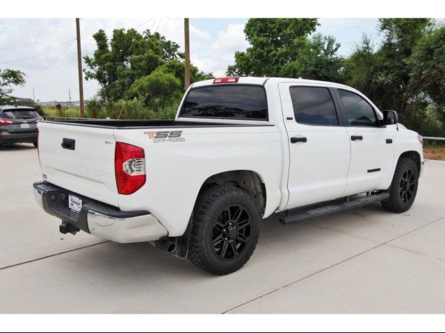 2018 Toyota Tundra SR5