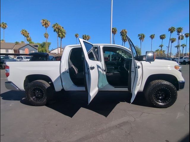 2018 Toyota Tundra SR5