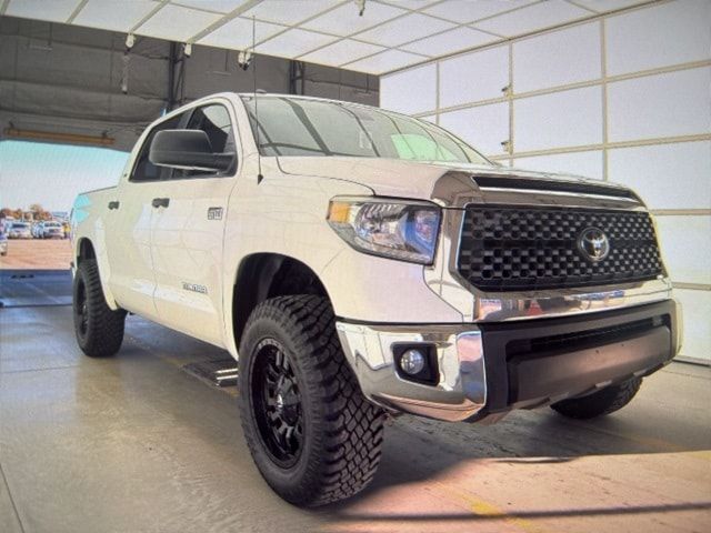 2018 Toyota Tundra SR5