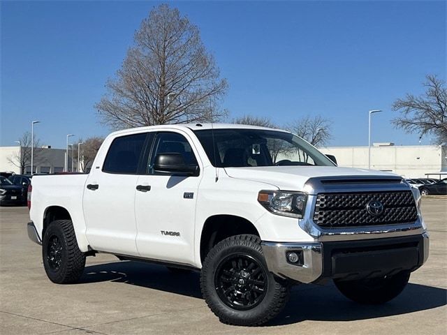 2018 Toyota Tundra SR5