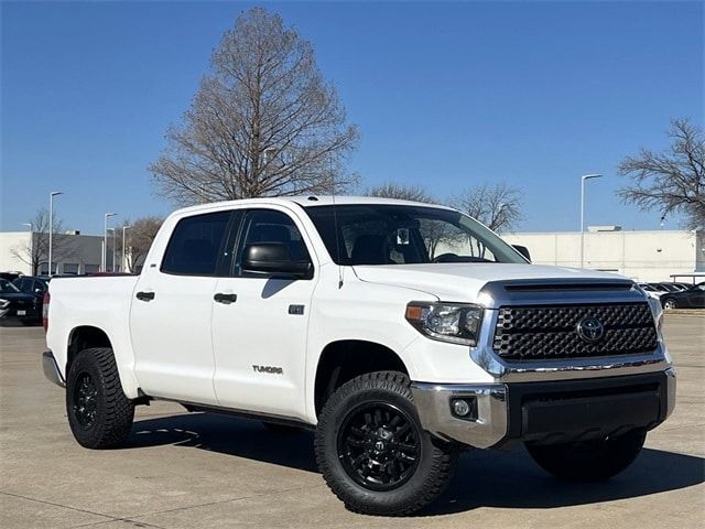 2018 Toyota Tundra SR5