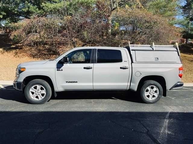 2018 Toyota Tundra SR5