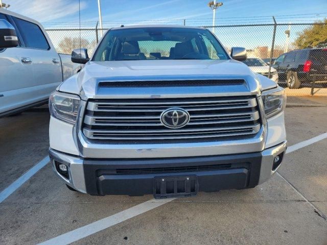 2018 Toyota Tundra SR5