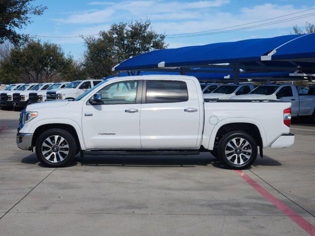 2018 Toyota Tundra SR5