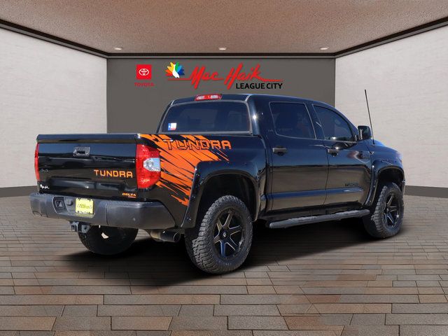 2018 Toyota Tundra SR5