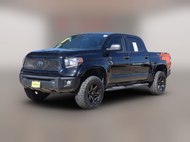 2018 Toyota Tundra SR5