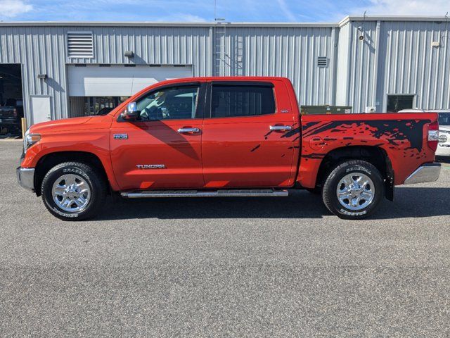 2018 Toyota Tundra SR5