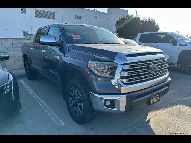 2018 Toyota Tundra SR5