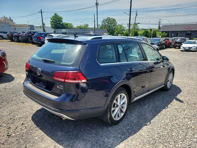 2018 Volkswagen Golf Alltrack SE