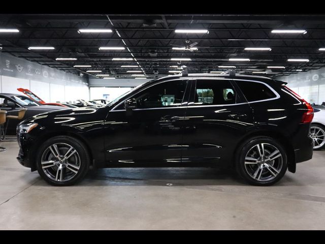 2018 Volvo XC60 Momentum