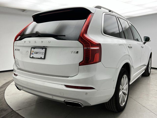 2018 Volvo XC90 Momentum