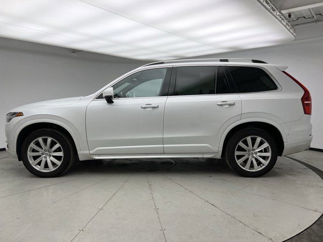 2018 Volvo XC90 Momentum