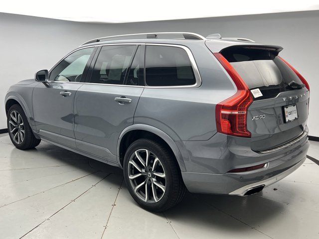 2018 Volvo XC90 Momentum