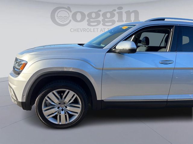 2018 Volkswagen Atlas 3.6L V6 SEL Premium