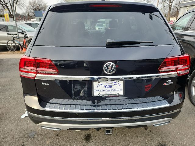 2018 Volkswagen Atlas 3.6L V6 SEL Premium