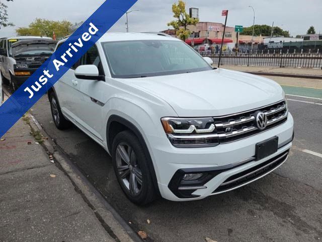 2018 Volkswagen Atlas 3.6L V6 SE Technology