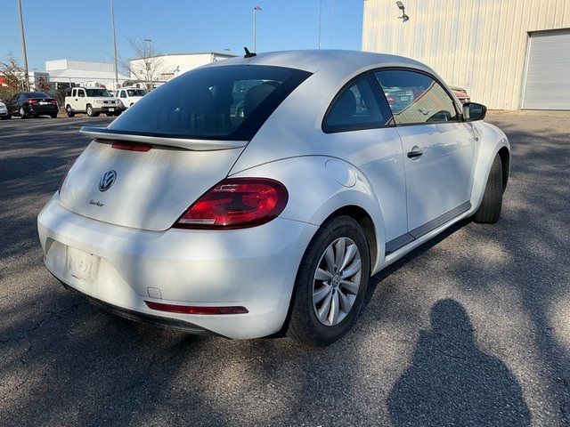 2018 Volkswagen Beetle S