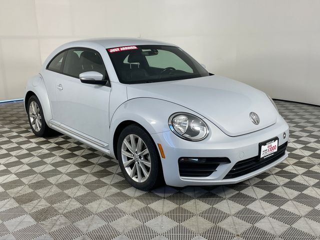 2018 Volkswagen Beetle S