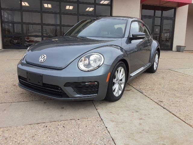 2018 Volkswagen Beetle S