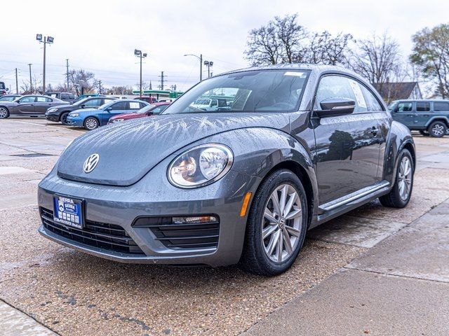 2018 Volkswagen Beetle S