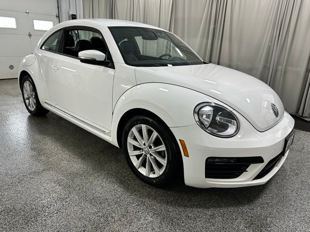 2018 Volkswagen Beetle S