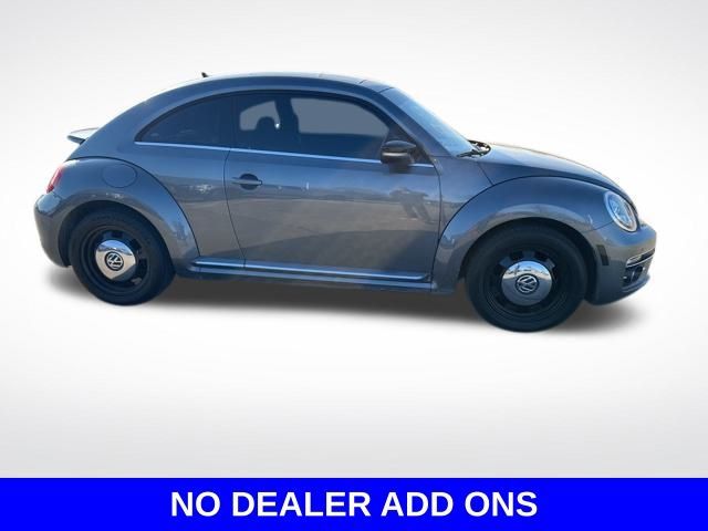 2018 Volkswagen Beetle SE