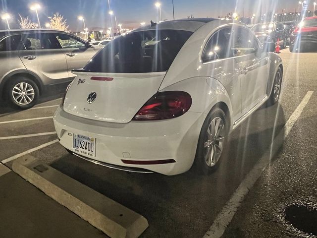 2018 Volkswagen Beetle SE