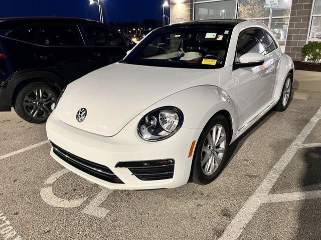 2018 Volkswagen Beetle SE