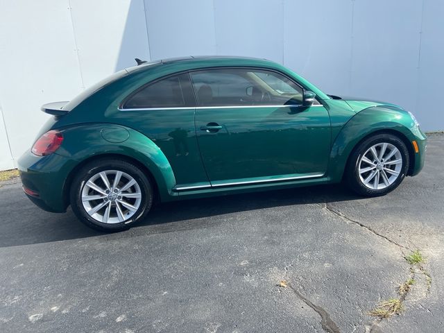 2018 Volkswagen Beetle SE