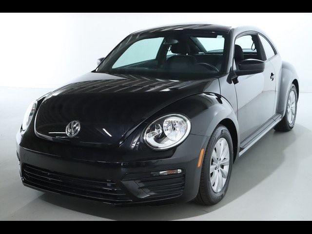 2018 Volkswagen Beetle S