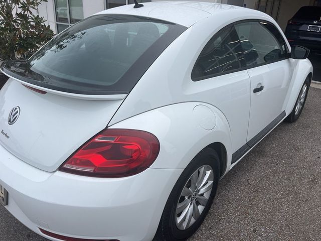 2018 Volkswagen Beetle S