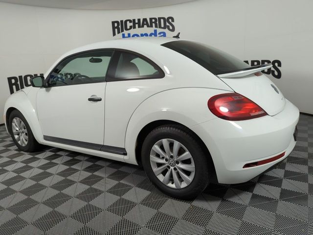 2018 Volkswagen Beetle S