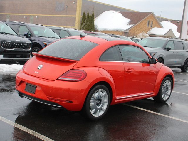 2018 Volkswagen Beetle SE