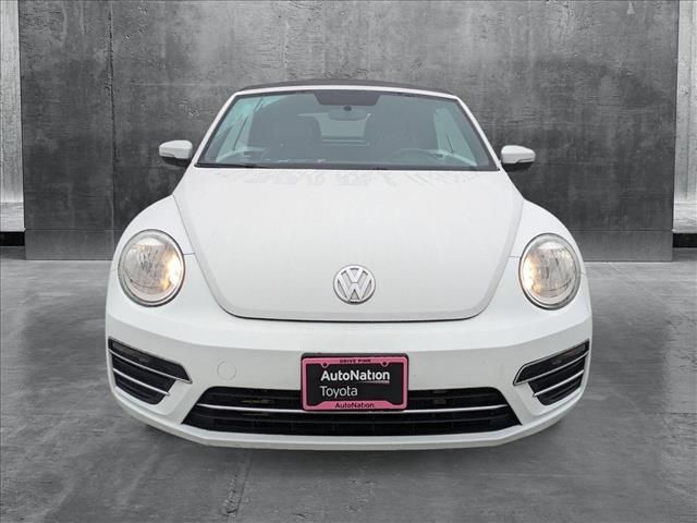 2018 Volkswagen Beetle SE