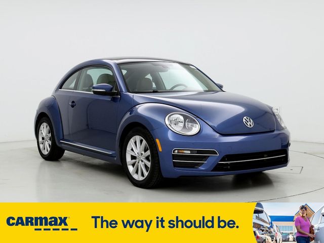 2018 Volkswagen Beetle SE