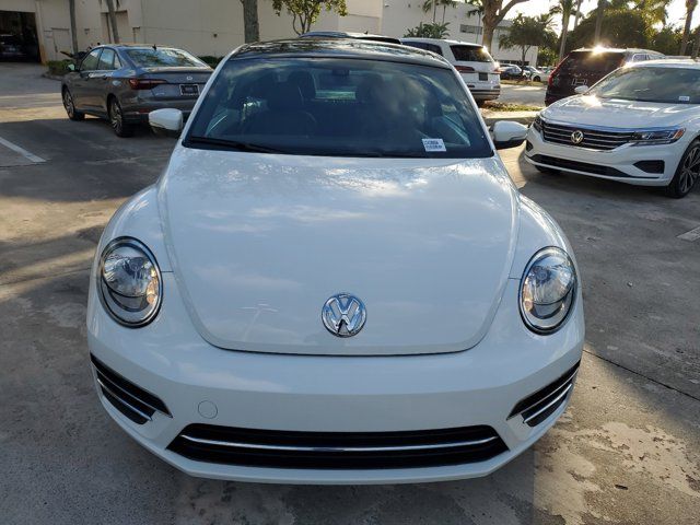 2018 Volkswagen Beetle SE