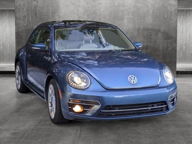 2018 Volkswagen Beetle SE